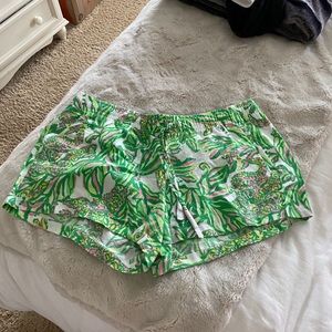 NEVER WORN Lily Pulitzer Linen Shorts (XL)